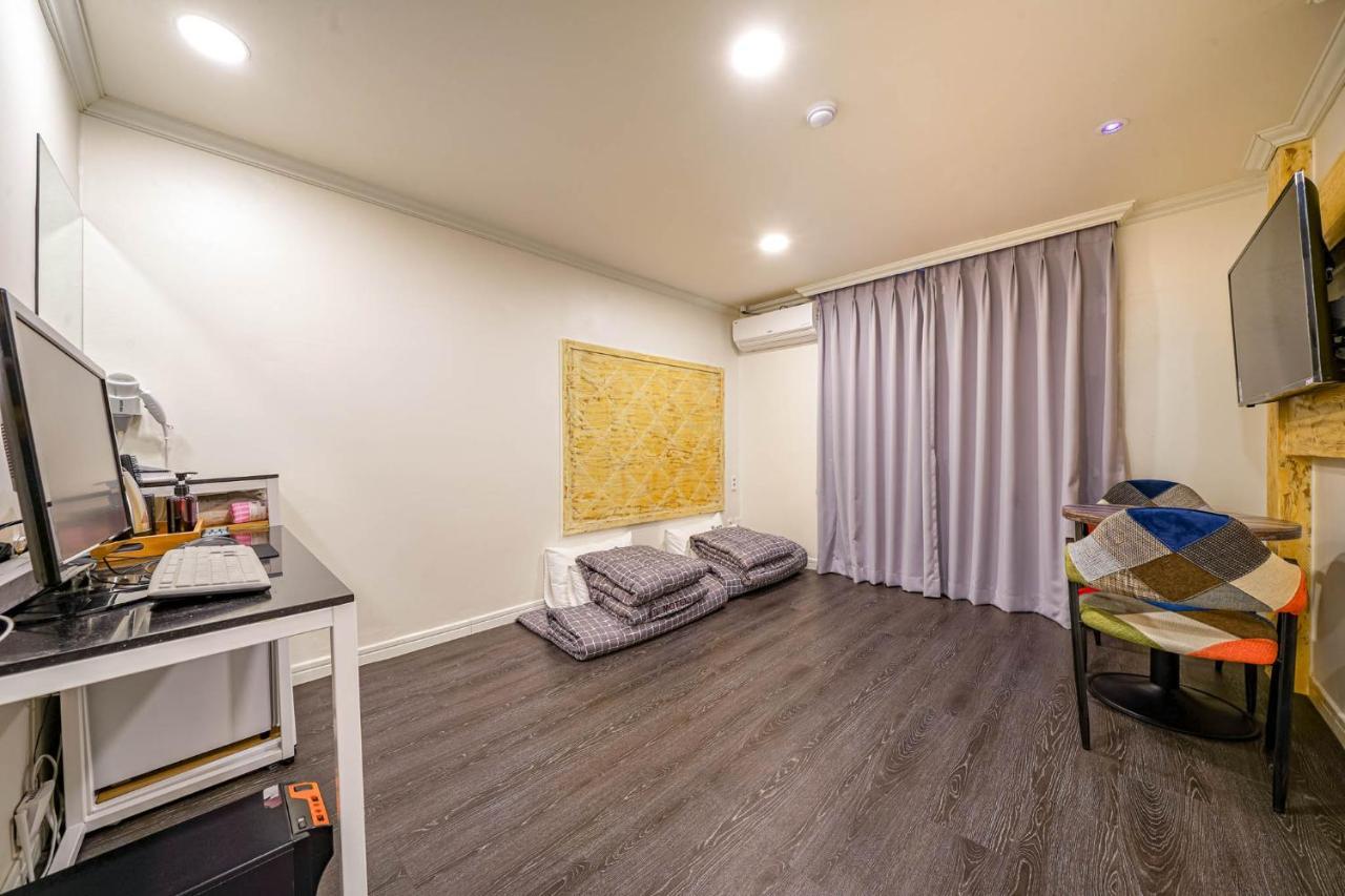 Prince Motel Busan Bagian luar foto