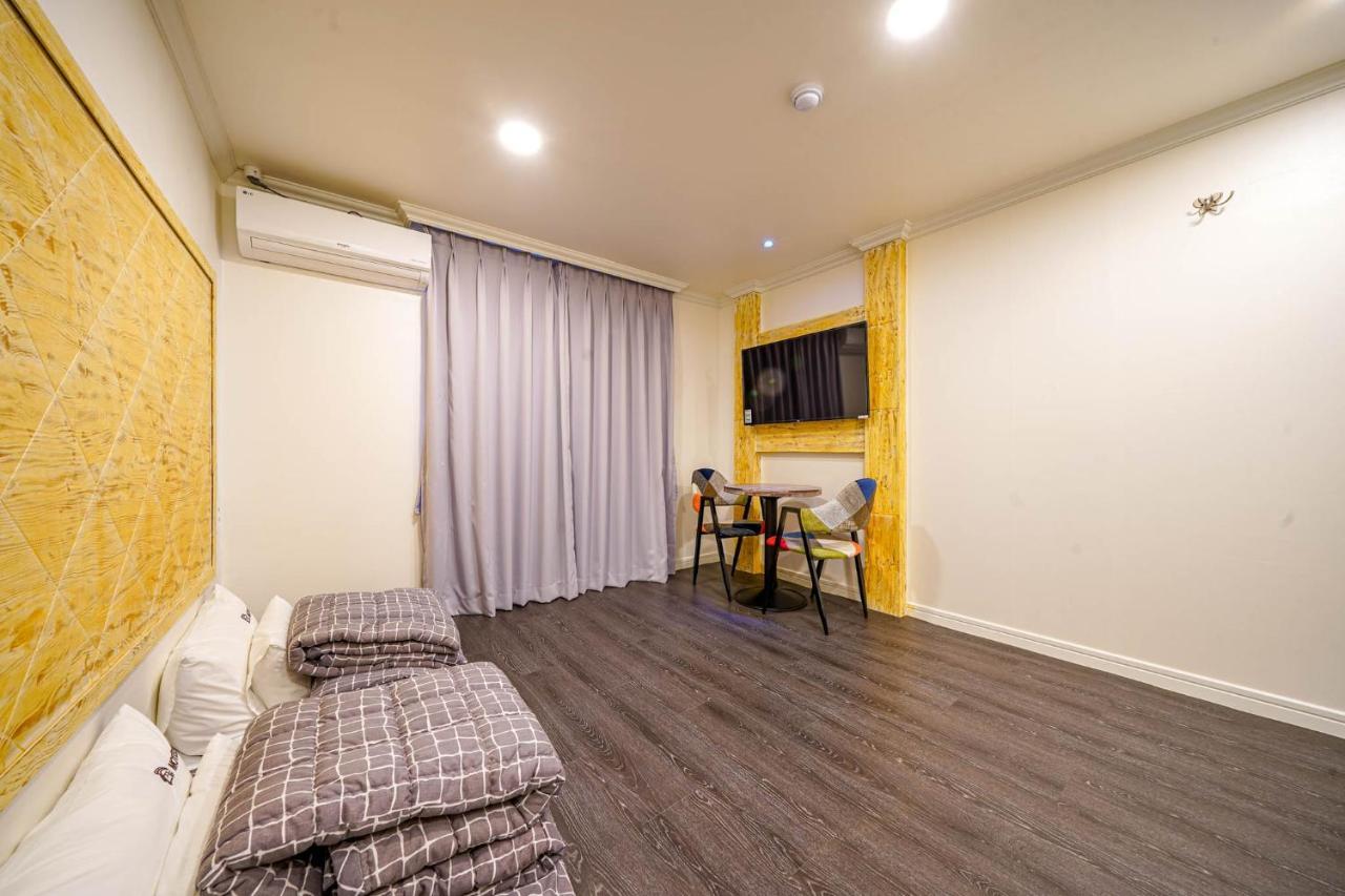 Prince Motel Busan Bagian luar foto